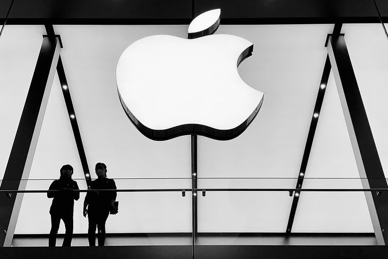 Apple、米国製の5GコンポーネントでBroadcomと提携